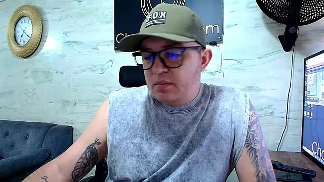 maximo daddy online show from May 9, 12:21 pm