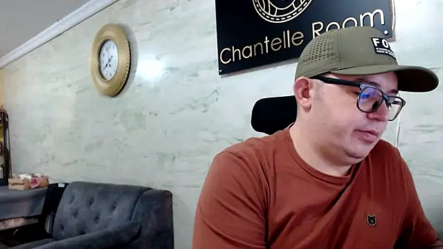 maximo daddy online show from May 28, 12:57 pm