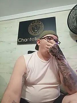 maximo daddy online show from June 5, 10:26 pm