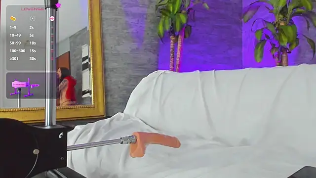 Lilith moonx online show from March 26, 9:09 pm