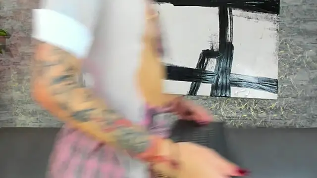 Lilith moonx online show from March 30, 3:13 pm