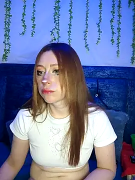Snapshot of Amber_prada chatting on April 18, 9:59 pm Amber prada online show from April 18, 9:59 pm