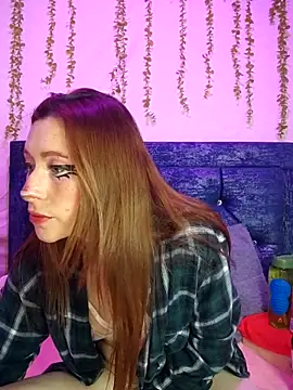 Snapshot of Amber_prada chatting on April 22, 9:16 pm Amber prada online show from April 22, 9:16 pm