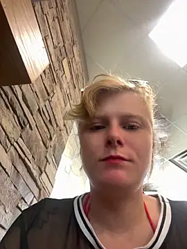 mango-kitty online show from July 13, 5:16 pm