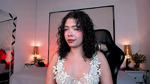 Celene Rosejs online show from June 30, 7:26 pm
