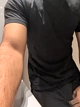 handsome-hunky online show from March 31, 6:19 pm