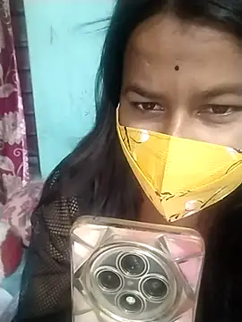 Curvy Divaa online show from March 24, 6:24 pm