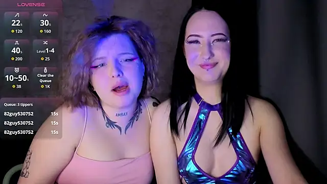 Snapshot of Luna_XoXoXo chatting on March 27, 8:37 am Luna XoXoXo online show from March 27, 8:37 am