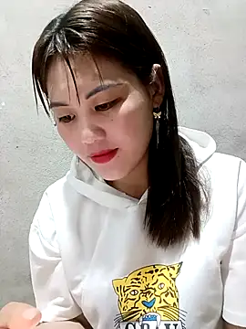 meg 06 online show from March 28, 1:22 pm