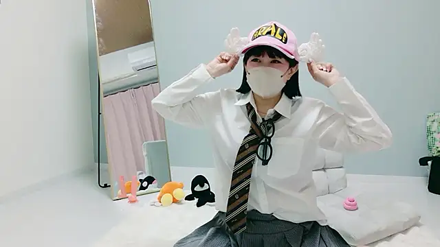 you chan1 online show from April 2, 9:29 am