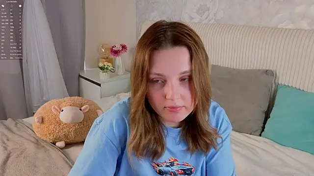 LorriMonz online show from June 28, 1:55 am