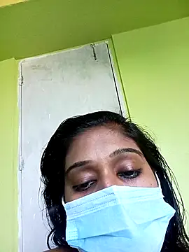 Snapshot of bannerjeesneha20 chatting on March 27, 9:10 am bannerjeesneha20 online show from March 27, 9:10 am