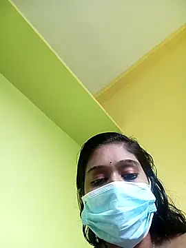 Snapshot of bannerjeesneha20 chatting on March 29, 5:18 am bannerjeesneha20 online show from March 29, 5:18 am