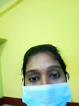 Snapshot of bannerjeesneha20 chatting on March 31, 12:16 pm bannerjeesneha20 online show from March 31, 12:16 pm