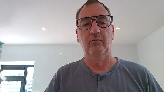 Snapshot of HotLucas66 chatting on April 23, 5:52 am HotLucas66 online show from April 23, 5:52 am