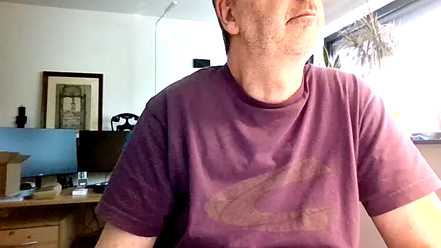 Snapshot of HotLucas66 chatting on April 25, 4:48 pm HotLucas66 online show from April 25, 4:48 pm