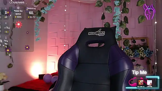 eyes moonn online show from April 1, 1:41 pm