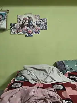 Snapshot of Rubina_Love chatting on June 14, 1:35 pm Rubina Love online show from June 14, 1:35 pm