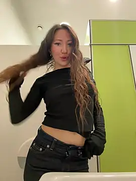 SaintSquirt online show from April 23, 10:47 am