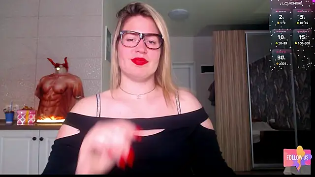 Snapshot of vip_sweetnes chatting on April 5, 1:30 pm vip sweetnes online show from April 5, 1:30 pm