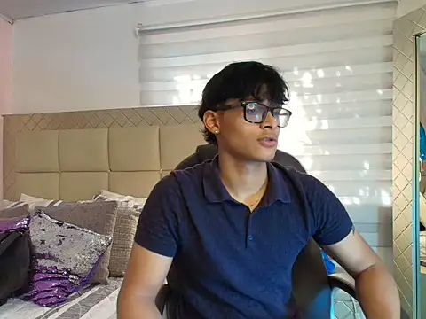 mathias oberlin online show from March 25, 7:42 pm