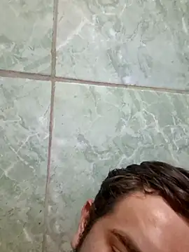 peludo233 online show from April 8, 11:59 pm