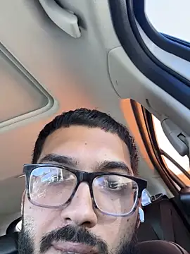 Jcarlos21491 online show from May 4, 1:40 pm