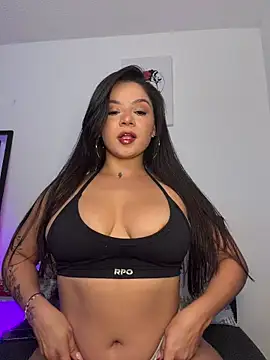 Snapshot of Kathlopez chatting on March 26, 1:11 am Kathlopez online show from March 26, 1:11 am