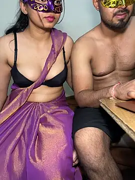 ClappingInsider online show from April 3, 5:33 pm