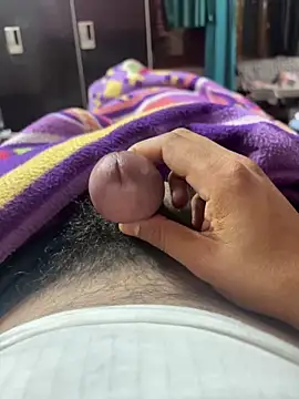 Snapshot of SingleBoy66666 chatting on March 23, 8:02 pm SingleBoy66666 online show from March 23, 8:02 pm