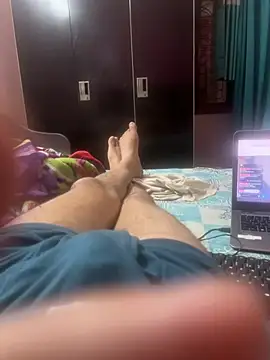 SingleBoy66666 online show from May 13, 7:33 pm