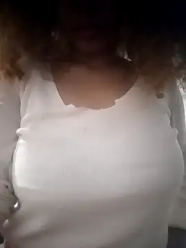 SolashLitzy Curly online show from June 12, 8:24 am