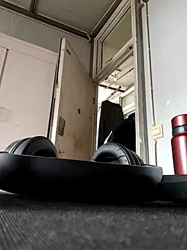 dyjdddttj online show from March 25, 1:11 am