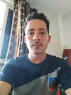 Gabriel leon33 online show from April 22, 7:48 pm