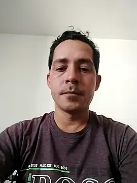 Gabriel leon33 online show from May 17, 8:38 pm