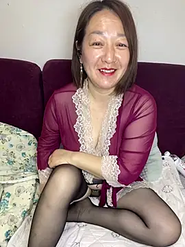 Cherry 258 online show from April 1, 5:43 pm