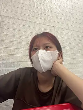 Bethiencute online show from May 3, 9:59 am