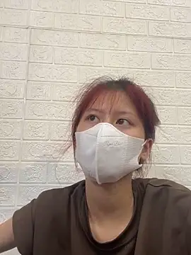 Snapshot of Bethiencute chatting on May 19, 6:42 am Bethiencute online show from May 19, 6:42 am
