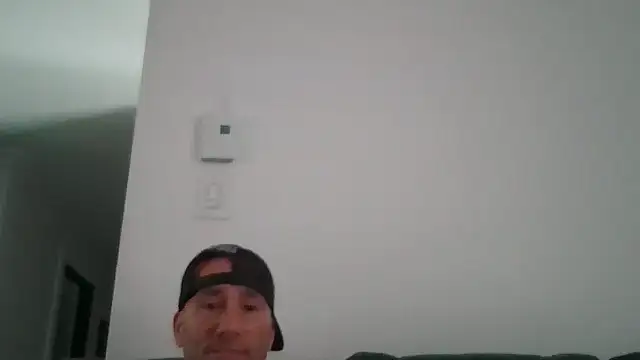 Snapshot of Cutecamboy4you chatting on April 6, 7:48 pm Cutecamboy4you online show from April 6, 7:48 pm