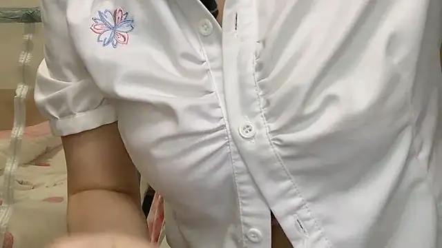 xiaodanta- online show from April 8, 1:55 pm