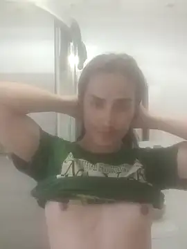 HornyKerujieTrans online show from April 27, 4:10 am
