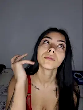 Crissdesire online show from April 3, 11:19 am