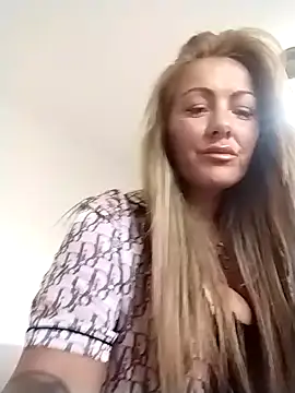 Exotic ParisX online show from May 9, 6:18 am