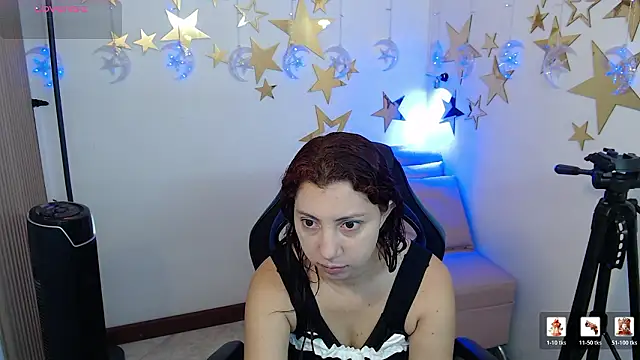 Snapshot of Julietta_mx chatting on March 28, 1:33 pm Julietta mx online show from March 28, 1:33 pm