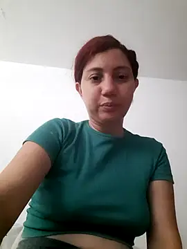 Snapshot of Julietta_mx chatting on April 2, 7:44 pm Julietta mx online show from April 2, 7:44 pm