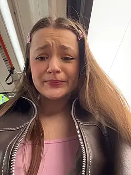 your babymila online show from April 3, 12:14 pm