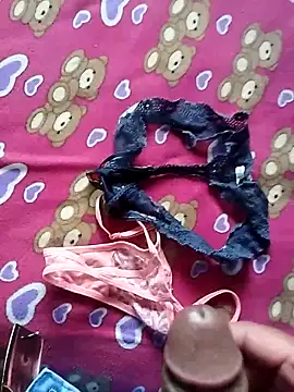 vrlarga online show from April 8, 1:33 pm