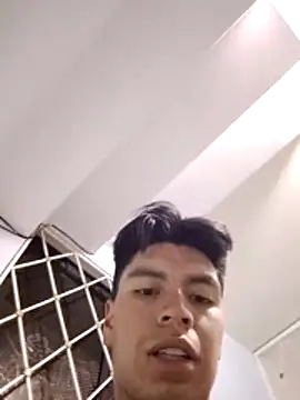 patricio025 online show from April 2, 12:58 pm