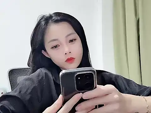 - -ShynBarbie- - online show from April 2, 11:41 am