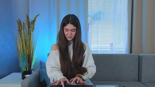 SunnyBloss online show from March 26, 1:17 pm